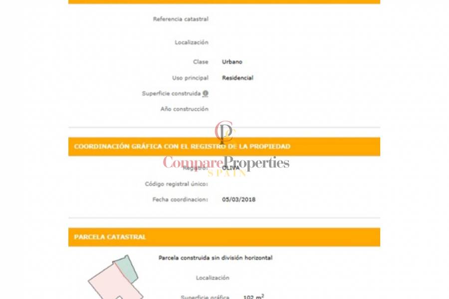 Sale - Apartment - Oliva - 