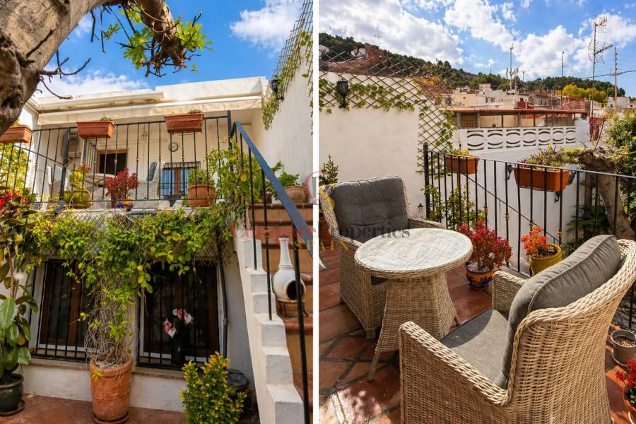 Sale - Townhouses - Oliva - 