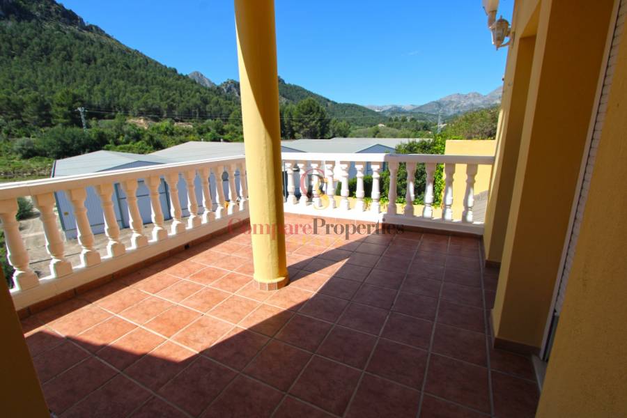 Verkoop - Villa - Orba Valley - Orba