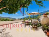 Sale - Villa -  - Casco Urbano