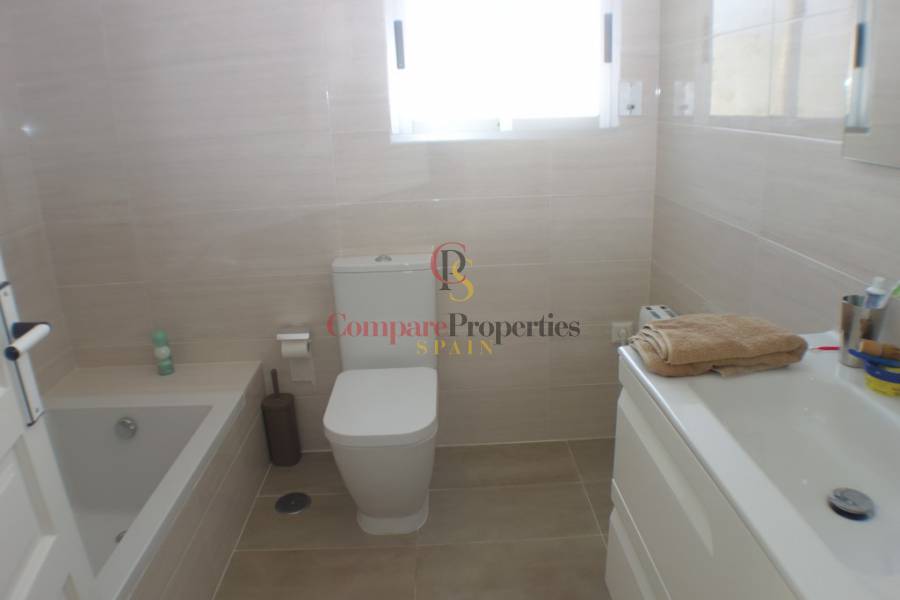 Venta - Villa - La Nucia