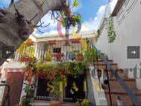 Sale - Townhouses - Oliva - 