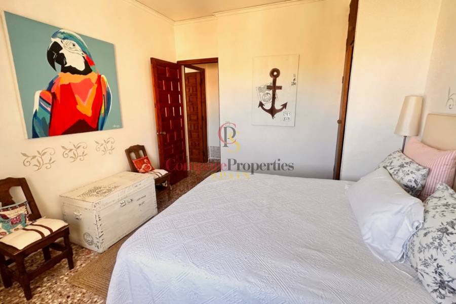 Sale - Villa - Dénia - Las Rotas