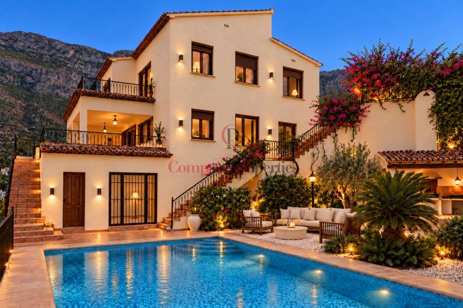 Verkauf - Villa - Dénia - Montgo