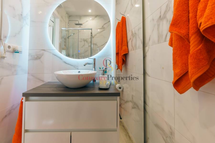 Sale - Bungalow - Albir