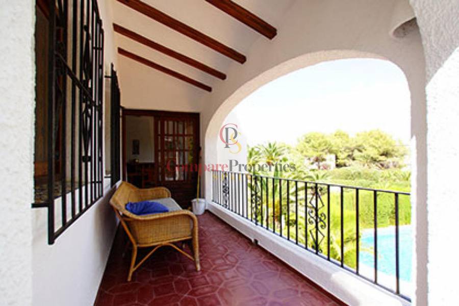 Sale - Villa - Jávea