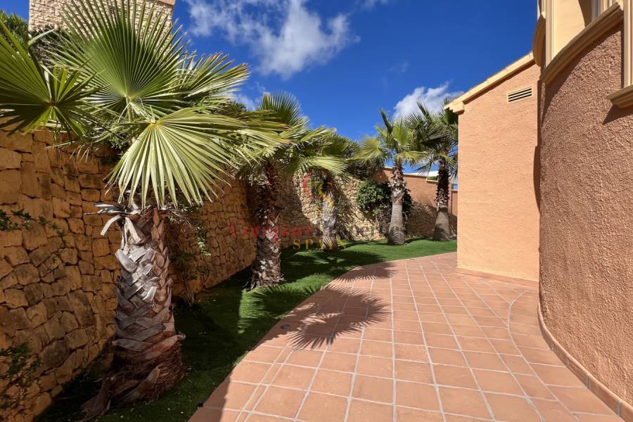 Venta - Villa - Jávea