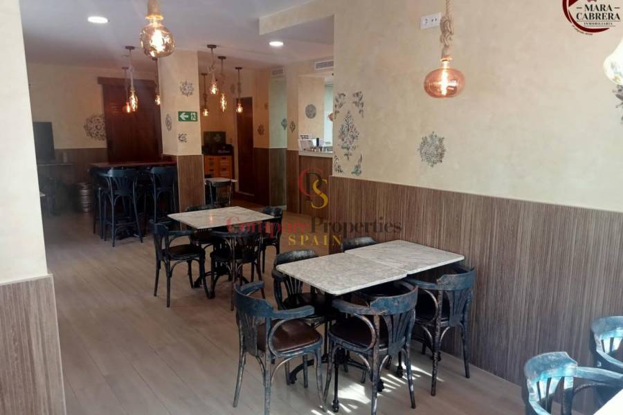 Sale - Villa - Piles - 