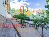 Sale - Villa - La Nucia - Barranco Hondo