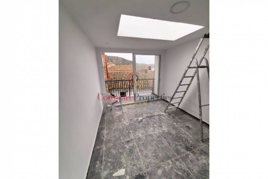 Sale - Apartment - Ador - 