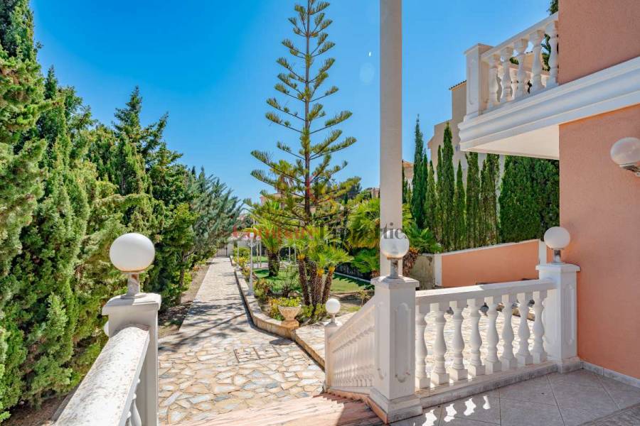 Sale - Villa - Calpe