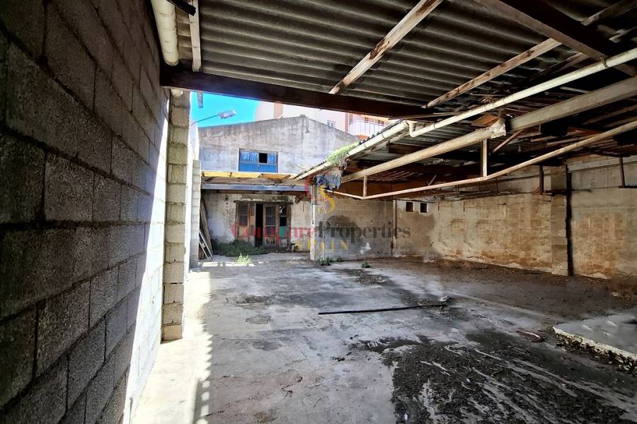 Venta - commercial_premises - Dénia - Saladar