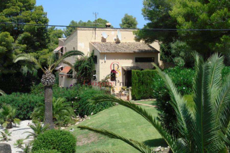 Sale - Villa - Jávea