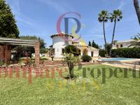 Sale - Villa - El Vergel - 
