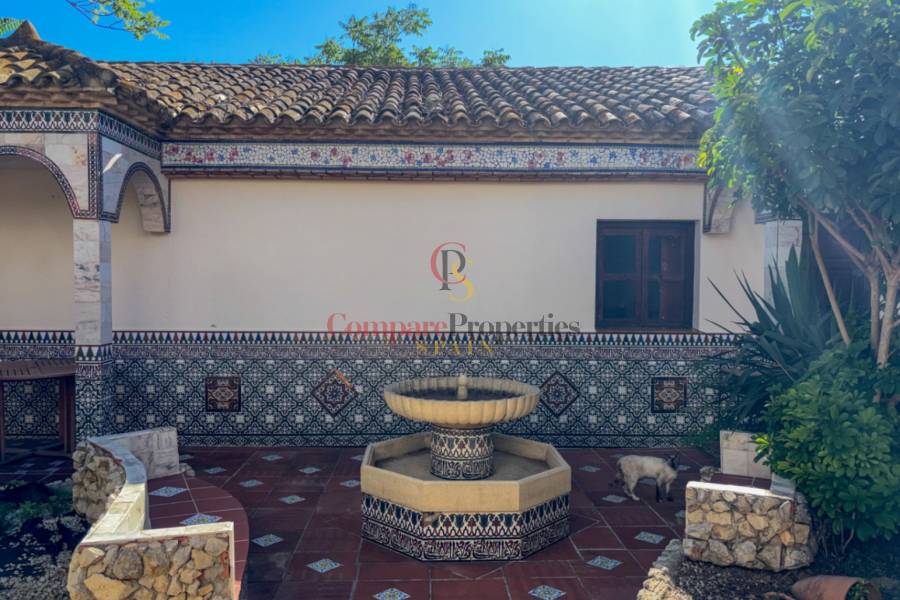 Sale - Villa - Dénia - La Xara