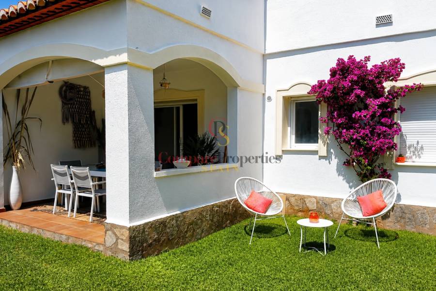 Sale - Bungalow - Orba Valley - Beniarbeig