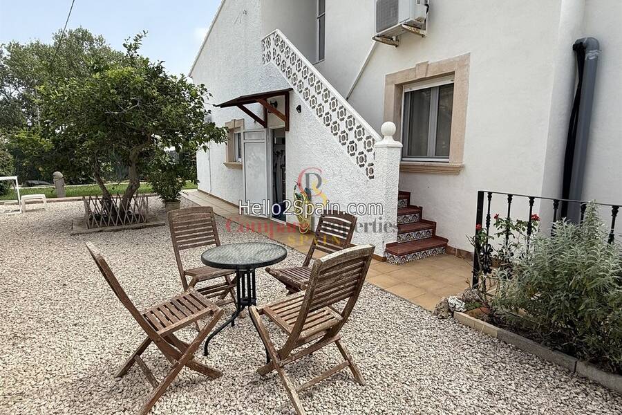 Sale - Villa - Dénia