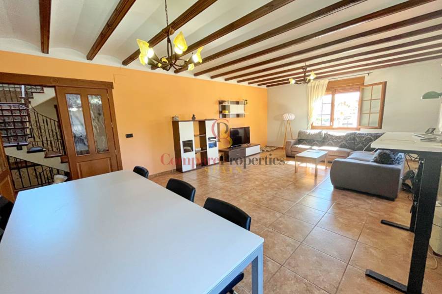 Venta - Villa - Piles