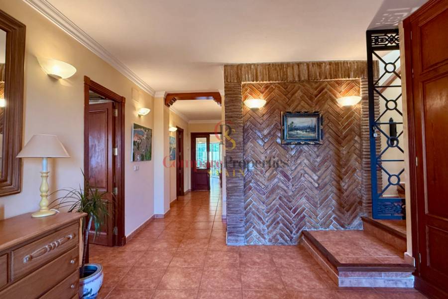 Sale - Villa - Dénia - 