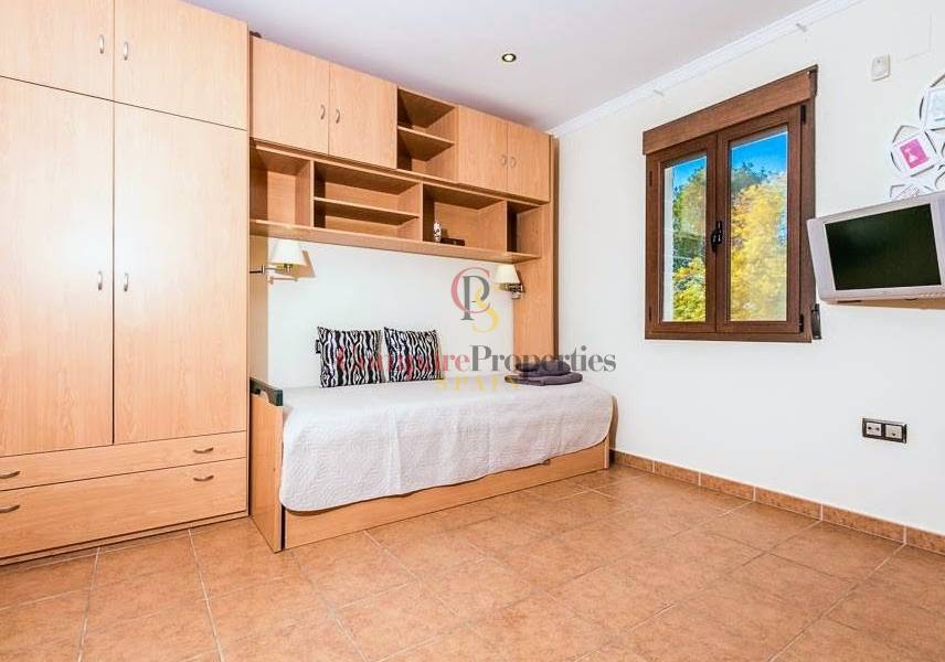 Sale - Villa - Benissa - 03725