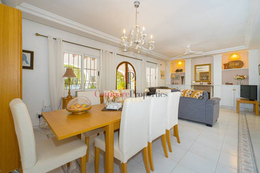 Sale - Villa - Dénia - La Xara - La Sella - Jesús Pobre