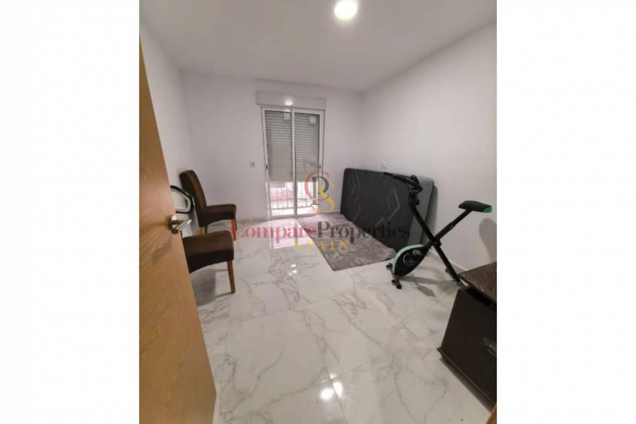 Sale - Apartment - Ador - 