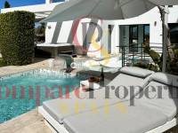 Venta - Villa - Jávea