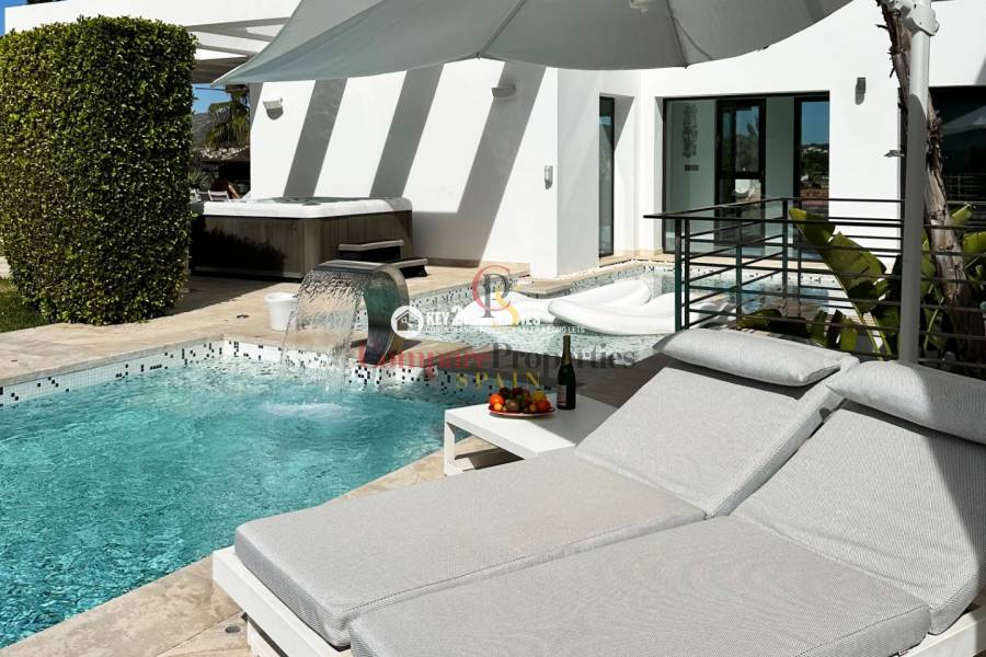 Venta - Villa - Jávea