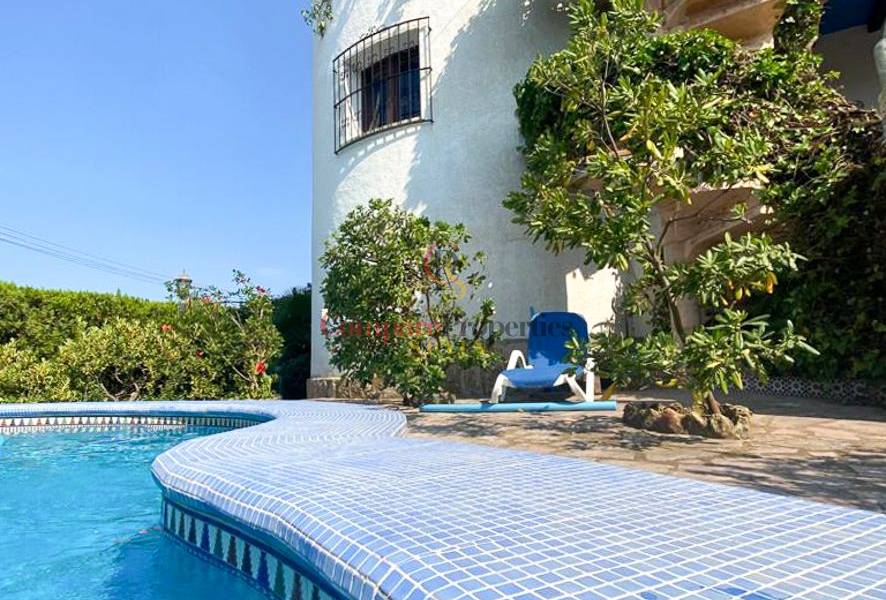 Sale - Villa - Dénia - Montgo