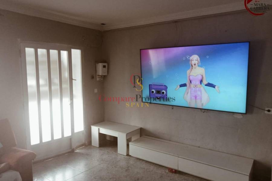 Sale - Apartment - Oliva - 