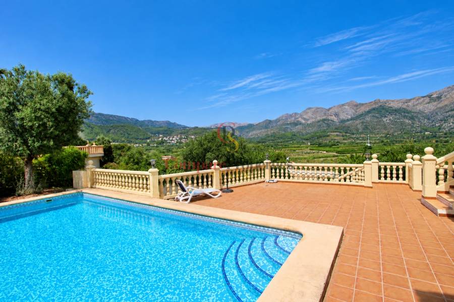 Verkoop - Villa - Orba Valley - Orba