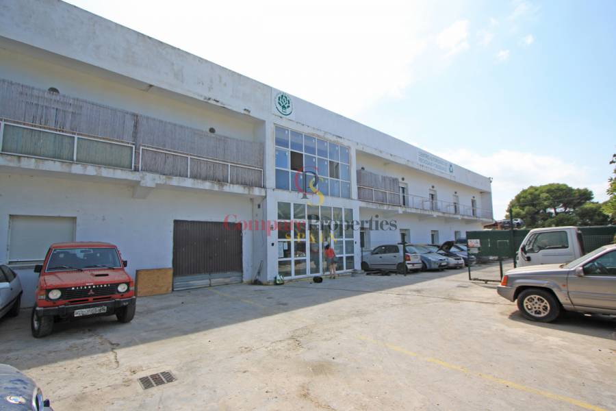 Verkauf - Commercial Units - Dénia - Periferia