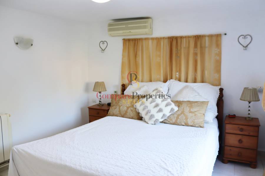 Sale - Villa - Orba Valley - Orba