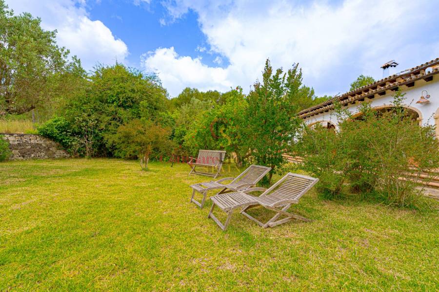 Sale - Villa - Jalon Valley - Campo