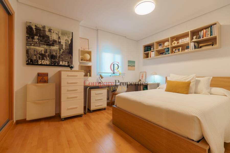 Venta - Villa - Benidorm