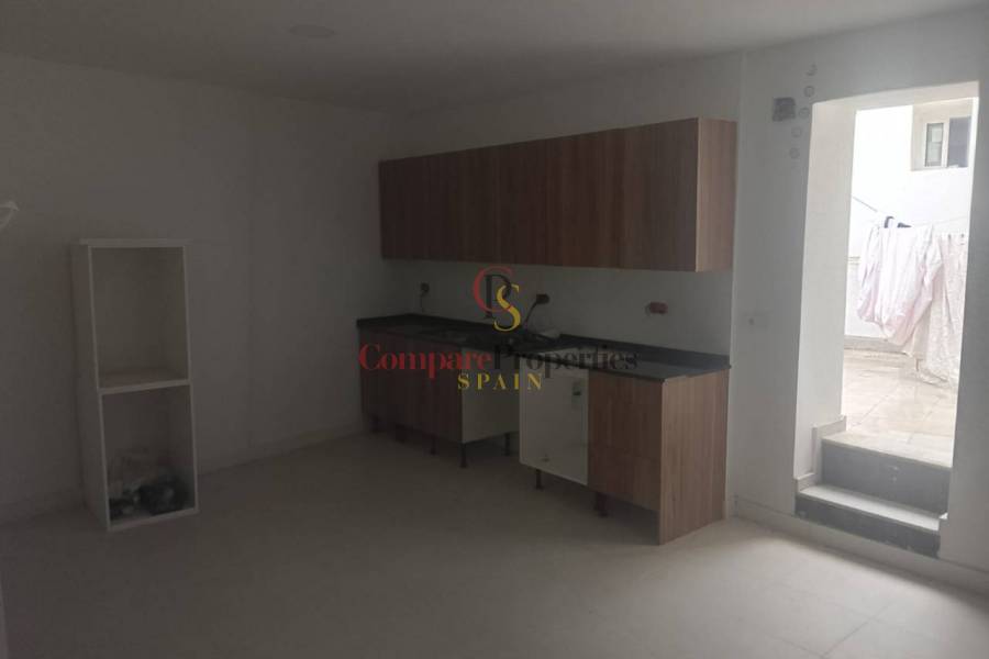 Sale - Apartment - Ador - 