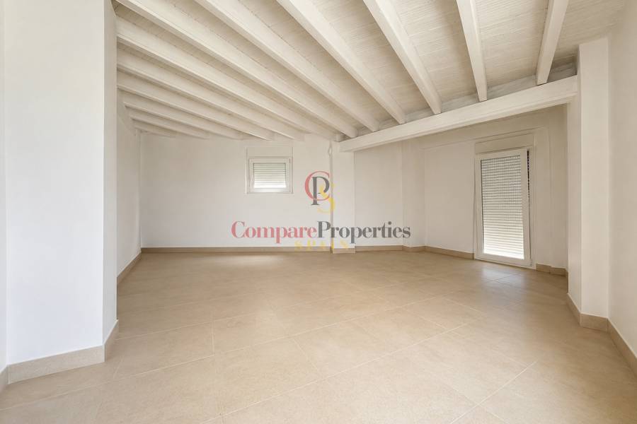 Sale - Villa -  - Casco Urbano