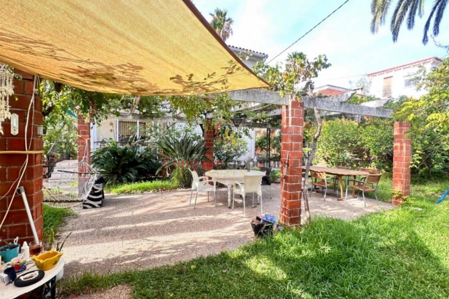 Sale - Villa - Dénia - Las Marinas (Km1 al Km 6)