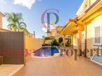 Venta - Villa - Benidorm