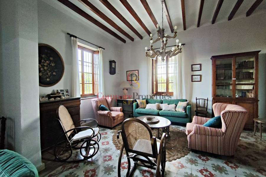 Venta - Villa - Dénia