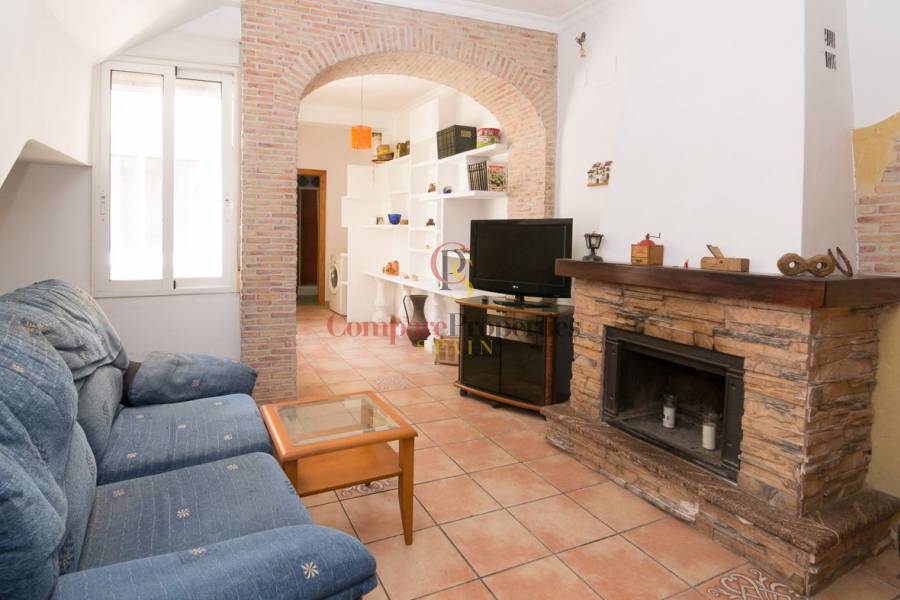 Verkauf - Semi-Detached Villa - Dénia - Centro