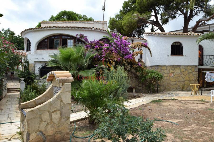 Sale - Villa - Albir