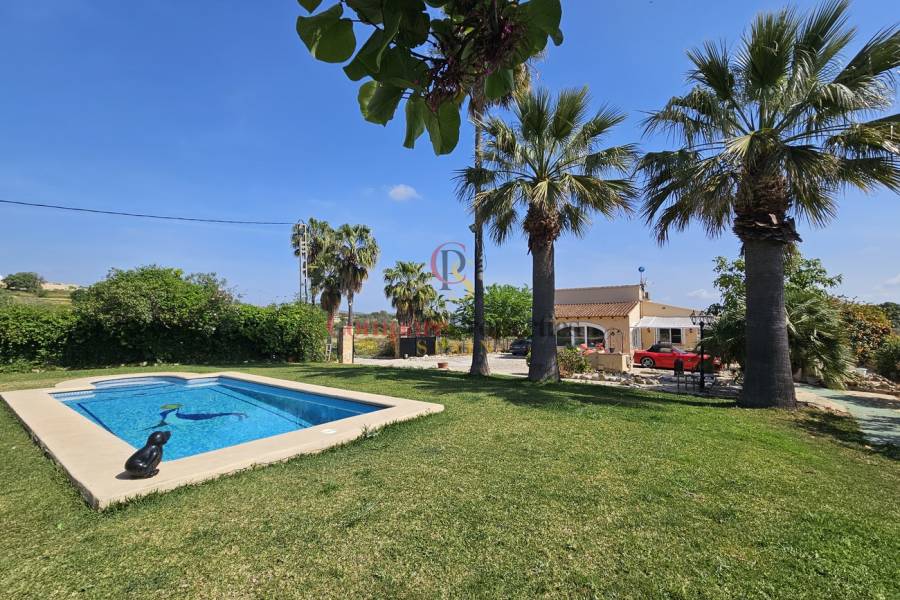 Sale - Villa - Benimarco - Costa Blanca