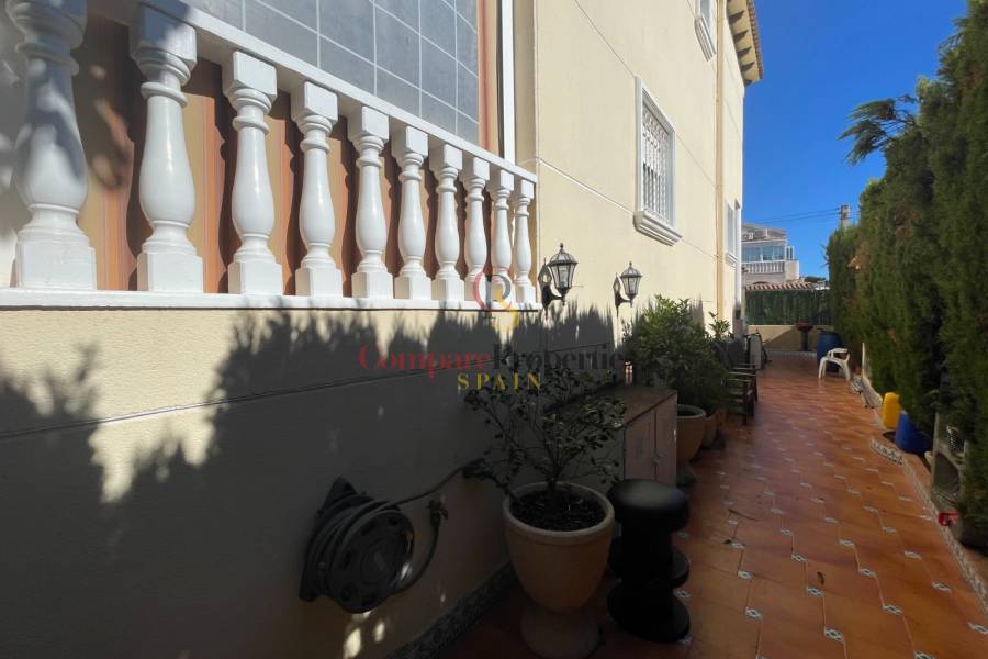 Verkauf - Villa - Guardamar del Segura