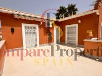 Sale - Villa - Dénia - Montgo