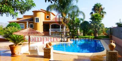 Villa - Verkauf - Pedreguer - Pedreguer