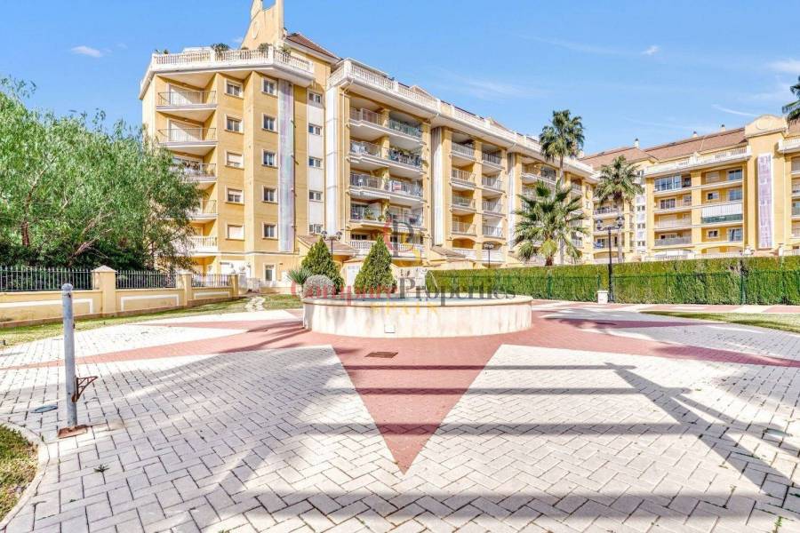 Sale - Apartment - Dénia - 