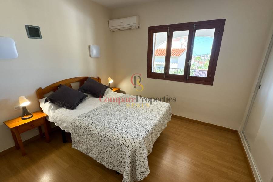 Sale - Villa - Dénia - Montgo