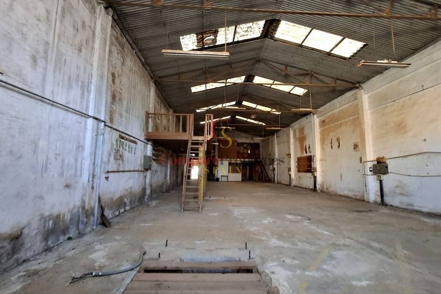 Venta - commercial_premises - Dénia - Saladar