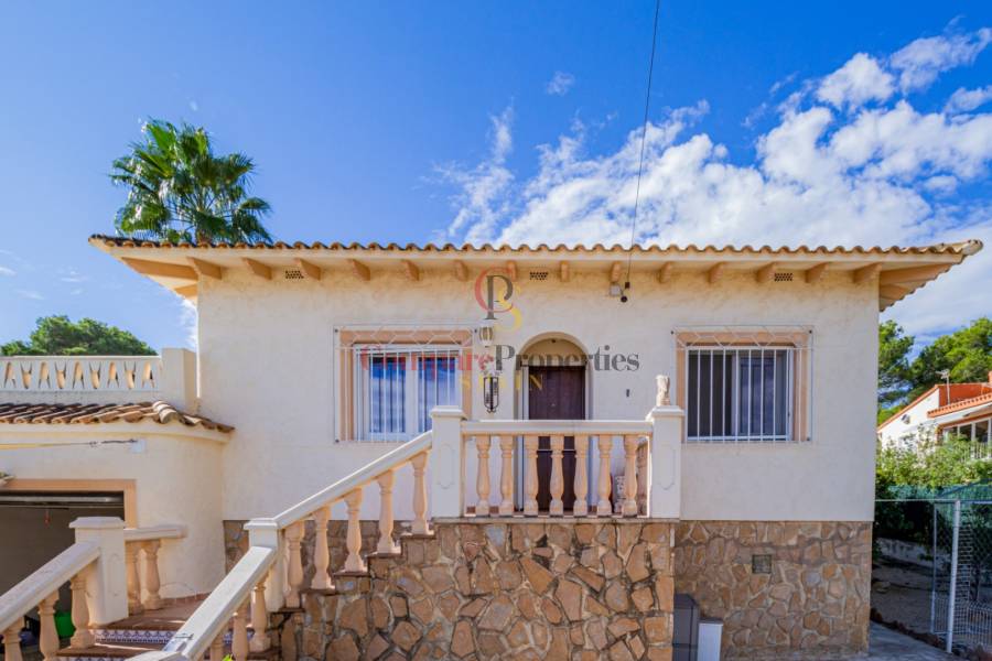 Sale - Villa - La Nucia - Barranco Hondo